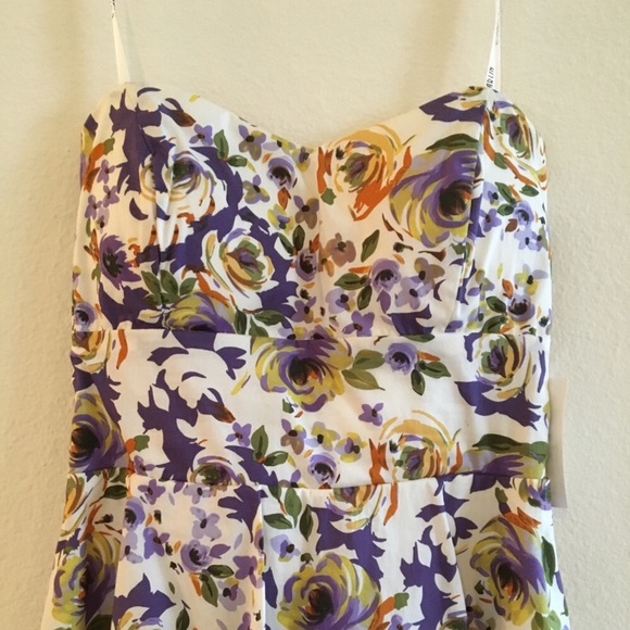 NWT Floral Sweetheart Strapless Dress - Picture 4 of 4